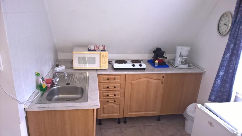 Dora Apartmanhaz Залакарос Стая снимка